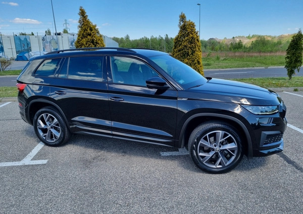 Skoda Kodiaq cena 142300 przebieg: 38000, rok produkcji 2021 z Gliwice małe 379